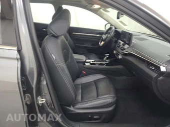2023 Nissan Altima Platinum – miniatura 8