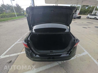 2023 Nissan Altima S – miniatura 14