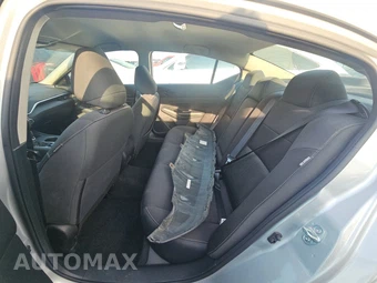 2023 Nissan Altima S – miniatura 13