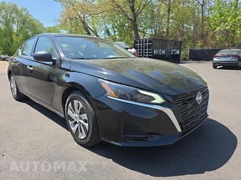 2023 Nissan Altima S – miniatura 3