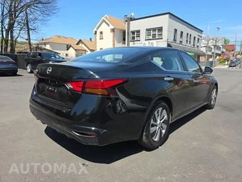 2023 Nissan Altima S – miniatura 4