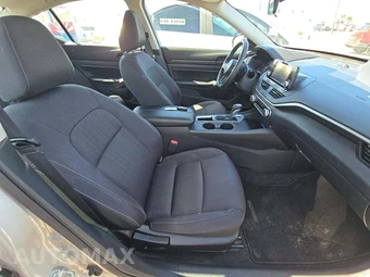 2023 Nissan Altima S – miniatura 15