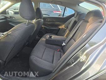 2023 Nissan Altima S – miniatura 13