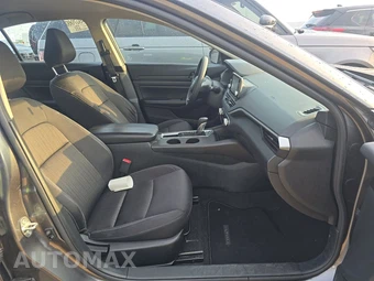 2023 Nissan Altima S – miniatura 8