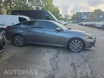 2023 Nissan Altima SL – miniatura 4