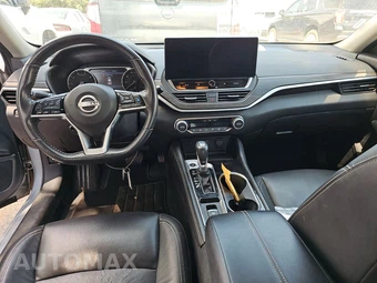 2023 Nissan Altima SL - miniatura 11