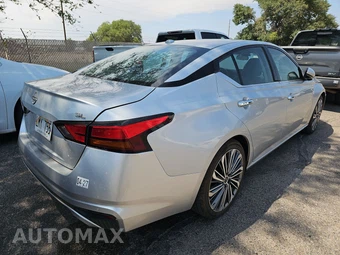 2023 Nissan Altima SL - miniatura 4