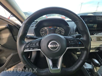 2023 Nissan Altima SL - miniatura 10
