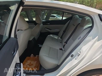 2023 Nissan Altima SL - miniatura 14