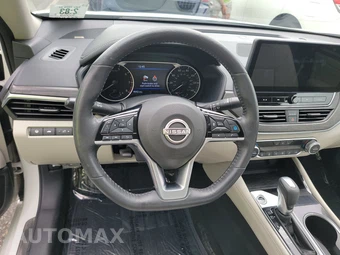 2023 Nissan Altima SL – miniatura 10