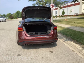 2023 Nissan Altima SL - miniatura 11