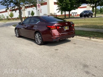 2023 Nissan Altima SL - miniatura 7