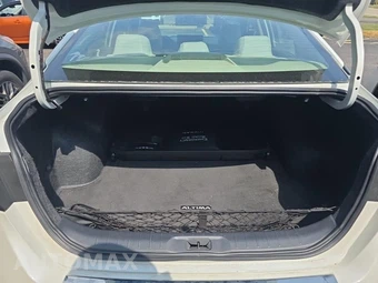 2023 Nissan Altima SL - miniatura 17