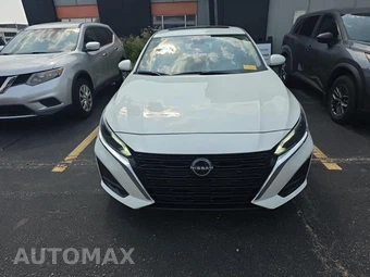 2023 Nissan Altima SL - miniatura 2