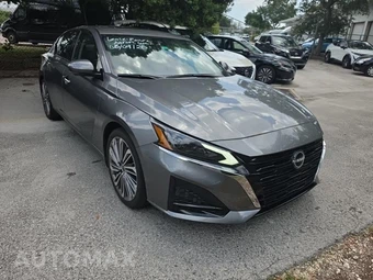 2023 Nissan Altima SL - miniatura 3