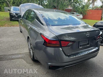 2023 Nissan Altima SL - miniatura 7