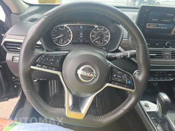 2023 Nissan Altima SL – miniatura 10