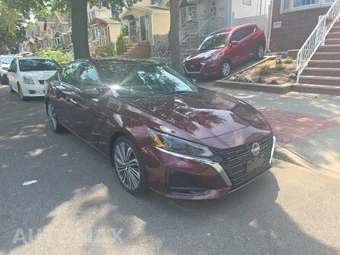 2023 Nissan Altima SL - miniatura 3