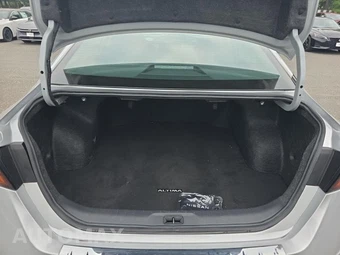 2023 Nissan Altima SL – miniatura 17