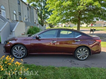 2023 Nissan Altima SL – miniatura 8