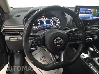 2023 Nissan Altima SL - miniatura 10