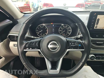 2023 Nissan Altima SL - miniatura 10