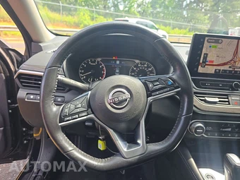 2023 Nissan Altima SL – miniatura 10