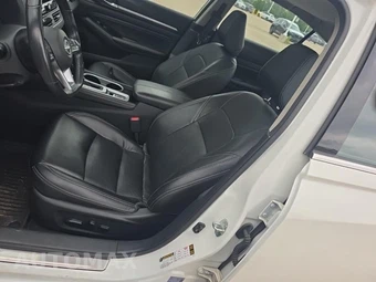 2023 Nissan Altima SL - miniatura 11