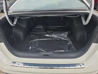 2023 Nissan Altima SL - miniatura 17