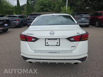 2023 Nissan Altima SL - miniatura 6