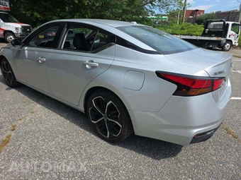 2023 Nissan Altima SR - miniatura 2