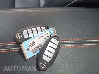 2023 Nissan Altima SR - miniatura 8
