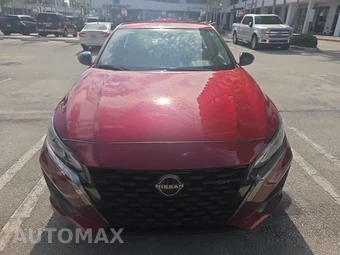 2023 Nissan Altima SR - miniatura 2