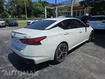 2023 Nissan Altima SR – miniatura 5