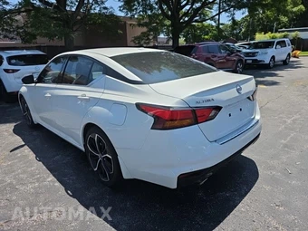 2023 Nissan Altima SR – miniatura 7