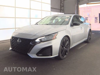 2023 Nissan Altima SR