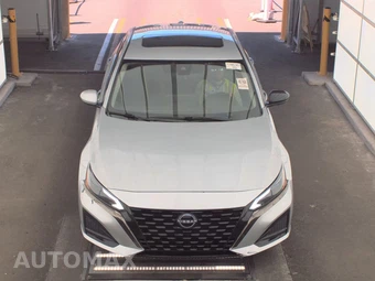 2023 Nissan Altima SR – miniatura 2
