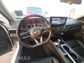 2023 Nissan Altima SR - miniatura 11