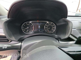 2023 Nissan Altima SR - miniatura 6