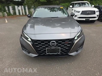 2023 Nissan Altima SR - miniatura 2