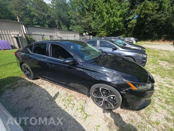 2023 Nissan Altima SR – miniatura 4