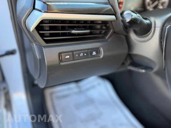 2023 Nissan Altima SR - miniatura 25
