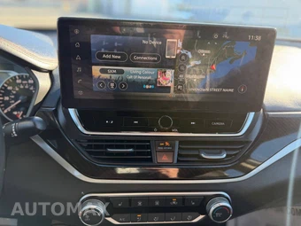 2023 Nissan Altima SR - miniatura 36