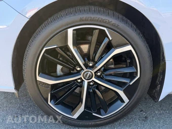 2023 Nissan Altima SR - miniatura 8
