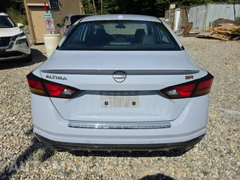 2023 Nissan Altima SR - miniatura 6