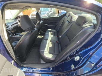 2023 Nissan Altima SR - miniatura 13