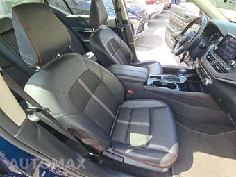 2023 Nissan Altima SR - miniatura 18