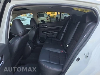 2023 Nissan Altima SR - miniatura 14