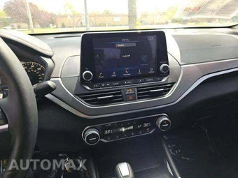 2023 Nissan Altima SR – miniatura 10
