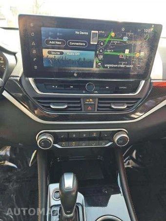 2023 Nissan Altima SR – miniatura 10